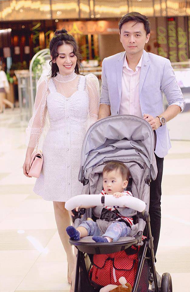 van anh - tu vi: cap bo me tre so huu phong cach dien do doi "chap" moi mau sac - 1