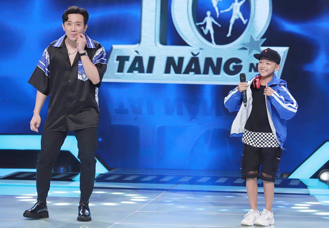 Ảnh hồi bé như con trai của Hoa hậu Khánh Vân làm Trấn Thành - Hari Won thích thú - 11