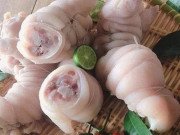 Tiêu dùng - Mập mờ nguồn gốc móng giò rút xương siêu rẻ gây "sốt" trên các chợ mạng