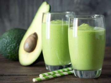 Cách làm sinh tố tuyệt ngon không bị đắng lại bổ dưỡng, đẹp da cho ngày hè oi bức