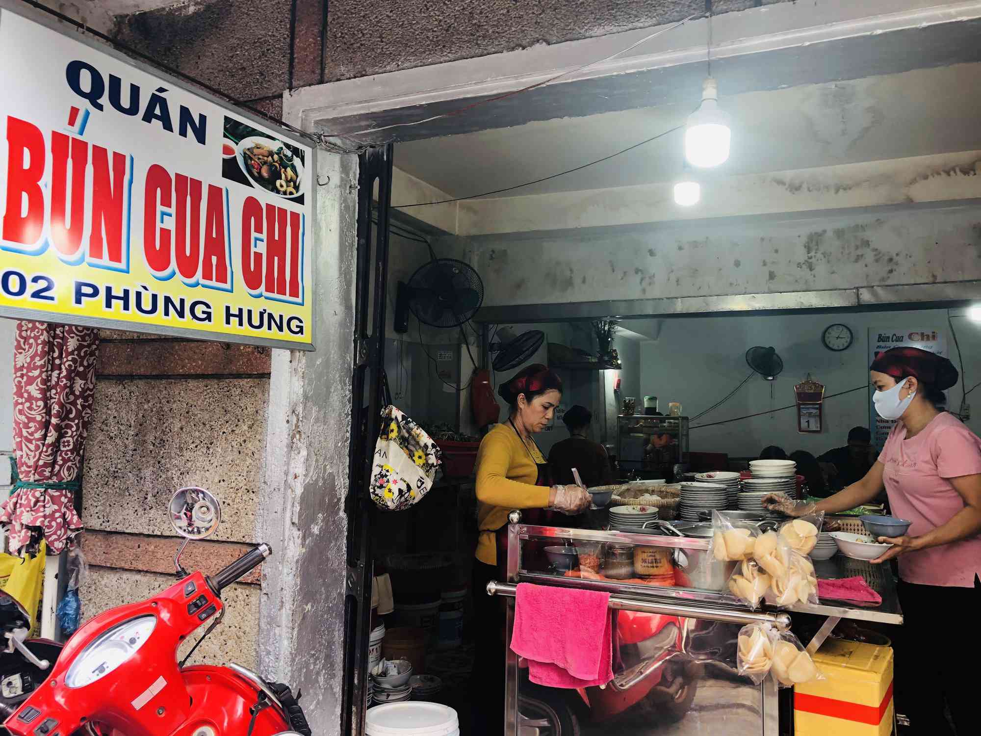 Bún cua thối, vừa ăn vừa bịt mũi thế mà là đặc sản, ăn riết rồi nghiền - 3