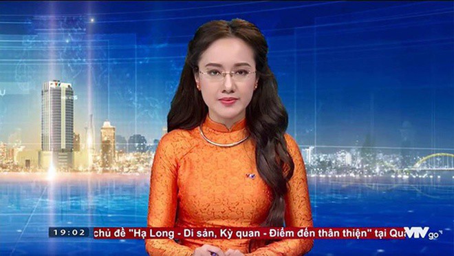 Ăn mặc chỉn chu lên sóng, đâu biết dàn BTV của VTV lại chỉ mang chân đất, dép lê - 4