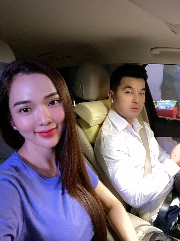 Sao Việt 24h: Loạt ảnh ngọt ngào chứng minh hạnh phúc của Lam Trường và vợ kém 17 tuổi - 12