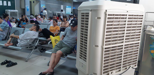 Quạt điều hòa bán “đạt đỉnh” ngày nắng nóng, khi sử dụng cần phải lưu ý điều gì? - 3