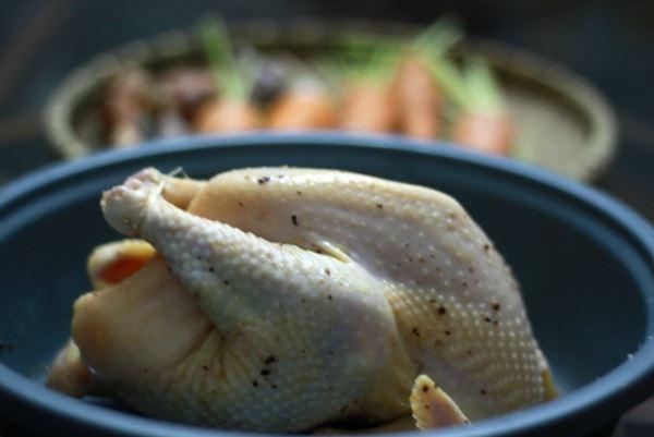 Cách làm gà hấp hành thơm ngọt ngon hết nấc - 2