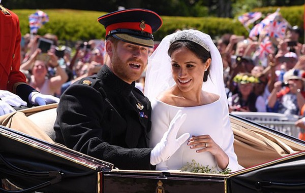 Luôn đứng thứ 2 sau chị dâu Công nương Kate, Meghan nhạy cảm vì không được tôn trọng - 2