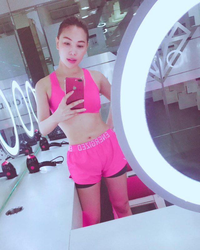 Nhan sắc không phải dạng vừa, body bốc lửa của chân dài nghi hẹn hò với chồng cũ Quỳnh Nga - 11
