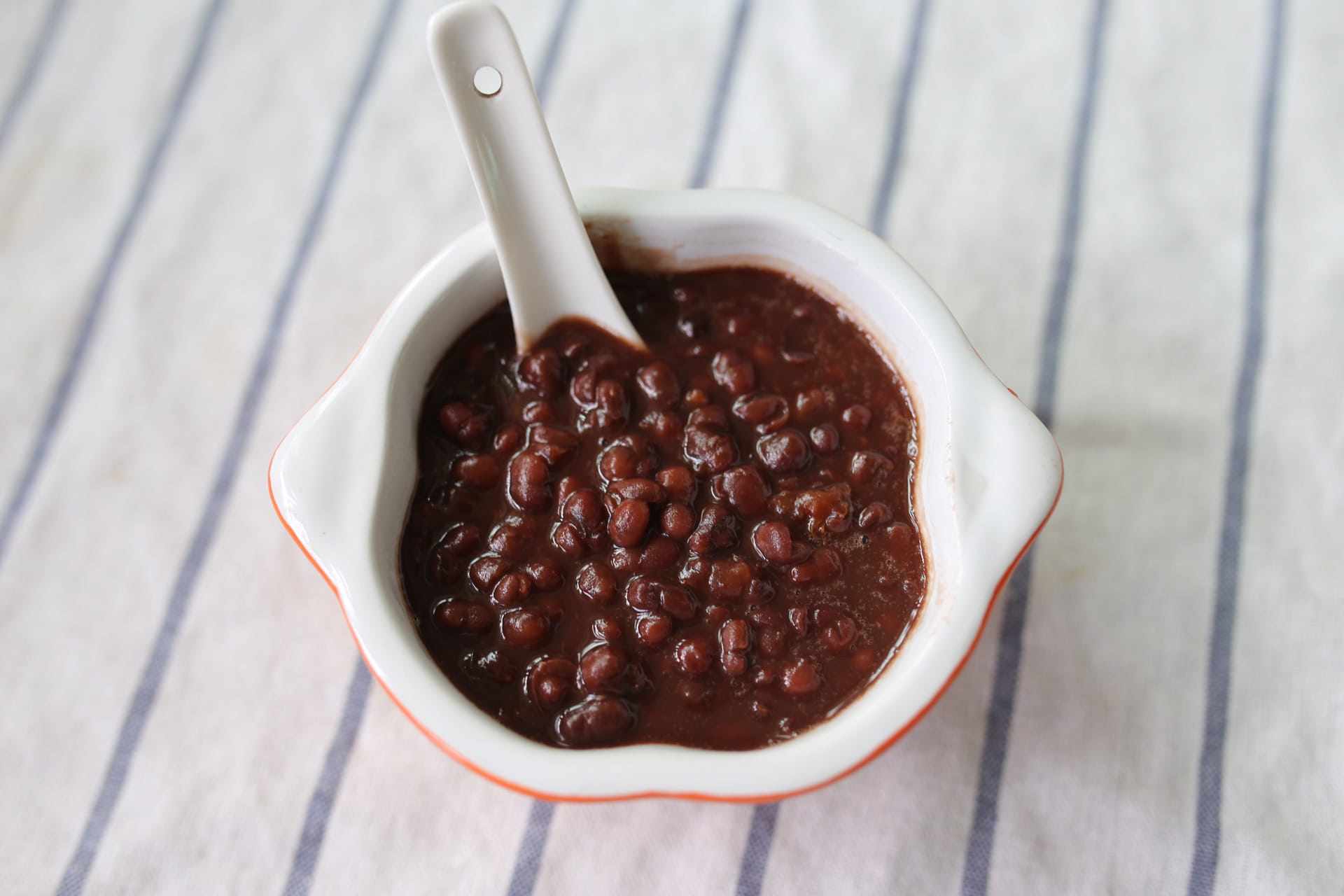 Triệu Lệ Dĩnh đứng đầu cuộc đua eo thon gọn với 52cm, lạ thay chung hội toàn mẹ một con - 14