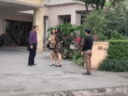 Giải trí - Đừng Bắt Em Phải Quên lộ cú ngoặt gay cấn: Ngọc bỏ chạy khi thấy mẹ về cùng bồ cũ