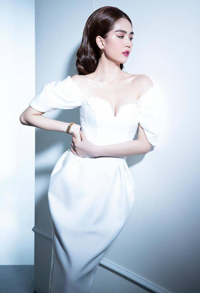 Mua Váy Quần chống nắng Jean thêu Hoa Trinh Nữ Tím tại H T Fashion | Tiki