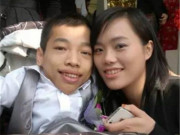 Tin tức - Chú rể 90cm kết hôn với cô dâu 1m70 là thư ký của mình giờ ra sao?