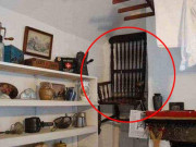 Tin tức - Chiếc ghế tử thần: Hễ ai ngồi lên là chết, ẩn chứa đằng sau một bi kịch gia đình