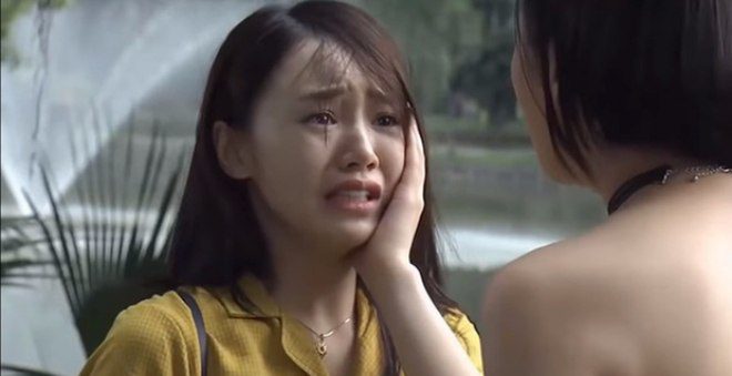 Góc khó hiểu: Quỳnh Kool lúc nào cũng bị ăn tát má trái, đi mãi đôi giày không chịu thay - 10