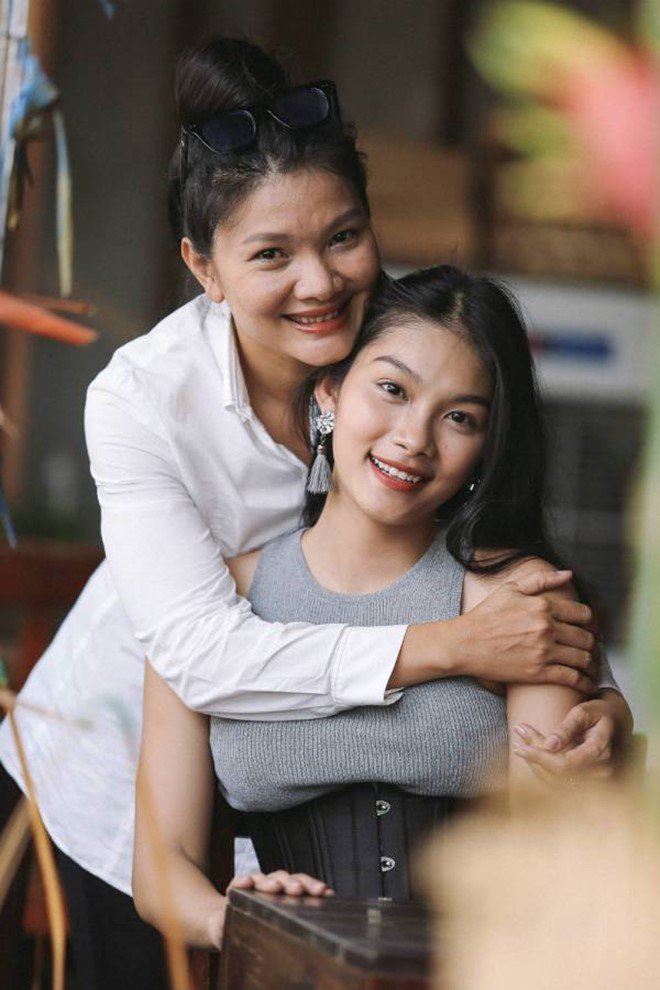 3 con khong cung bo, "ba hoang canh nong" kieu trinh: khong muon lap ky luc nhieu chong! - 8