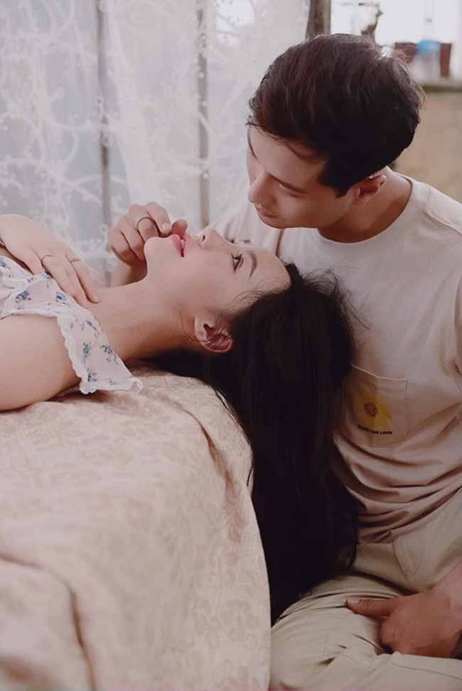 Quỳnh Kool làm cô dâu được Thanh Sơn nâng váy, đáng chú ý nhất là lời hứa hẹn tương lai - 6