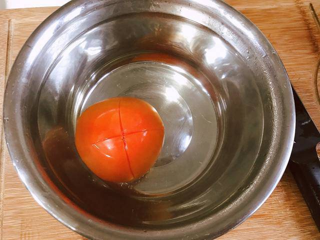 Cứ nấu canh trứng cà chua là tanh, cần thêm mẹo này, canh thơm cả nhà amp;#34;chan lấy chan đểamp;#34; - 1