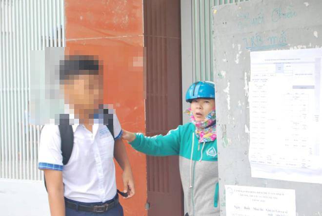 Chuyện amp;#34;dở khóc dở cườiamp;#34; mùa thi nào cũng có: Thí sinh ở TP.HCM đến muộn vì nhớ nhầm lịch - 1