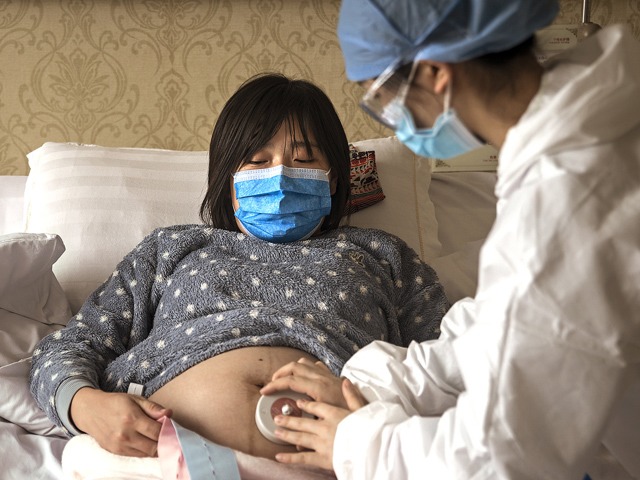 Cô gái từng phá thai, bác sĩ chỉ nhìn thoáng qua 2 đặc điểm này là biết! - 3