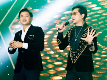 Danh ca Ngọc Sơn "sung hết mình" chúc mừng vợ chồng học trò Đỗ Minh Quân