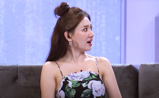 Lý Nhã Kỳ tâm sự: amp;#34;Tôi lụy tình, bắt gặp người ấy ngoại tình vẫn quỳ gối van xinamp;#34; - 5