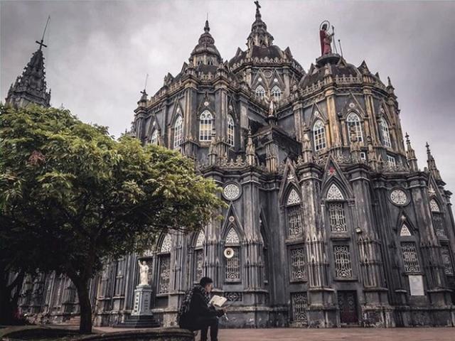 Thêm một điểm check-in hệt trời Âu, nhà thờ ở Nam Định đẹp nguy nga như lâu đài cổ
