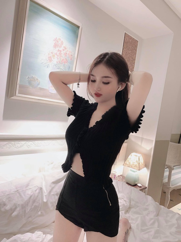 ┇ 🌈GXY@Studio🌈 Váy đen ống lửng trên cùng của phụ nữ túi bó sát hông váy  dây rút xếp ly gợi cảm phối đồ theo xu hướng | Shopee Việt Nam