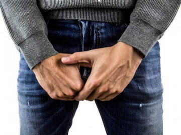 Mụn rộp sinh dục nam có chữa được không? Triệu chứng và cách điều trị