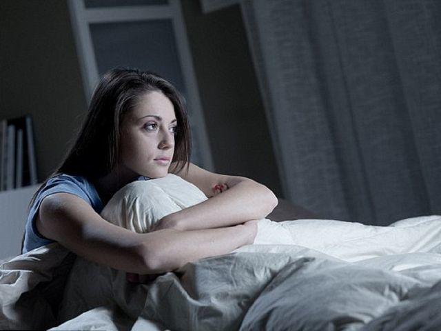 Cô gái ngừng tim trong 3 ngày vì thường xuyên thức khuya dùng điện thoại - 3