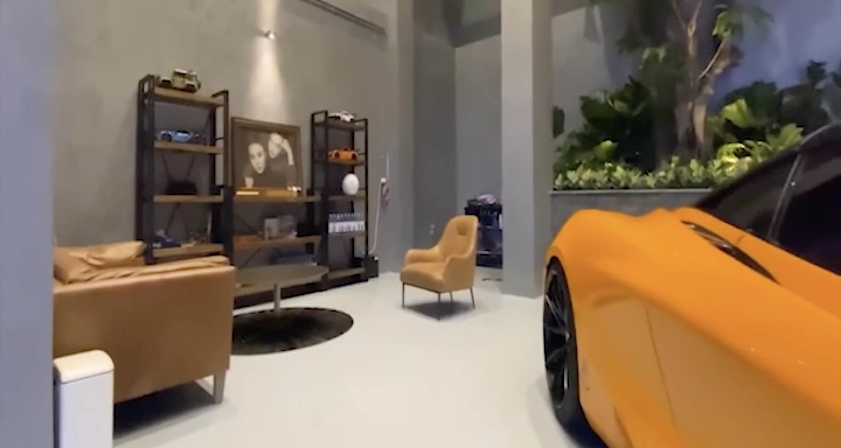 Vợ bầu của Cường Đô La khoe một góc trong căn biệt thự hơn 20 tỷ nơi mình sinh sống - 2