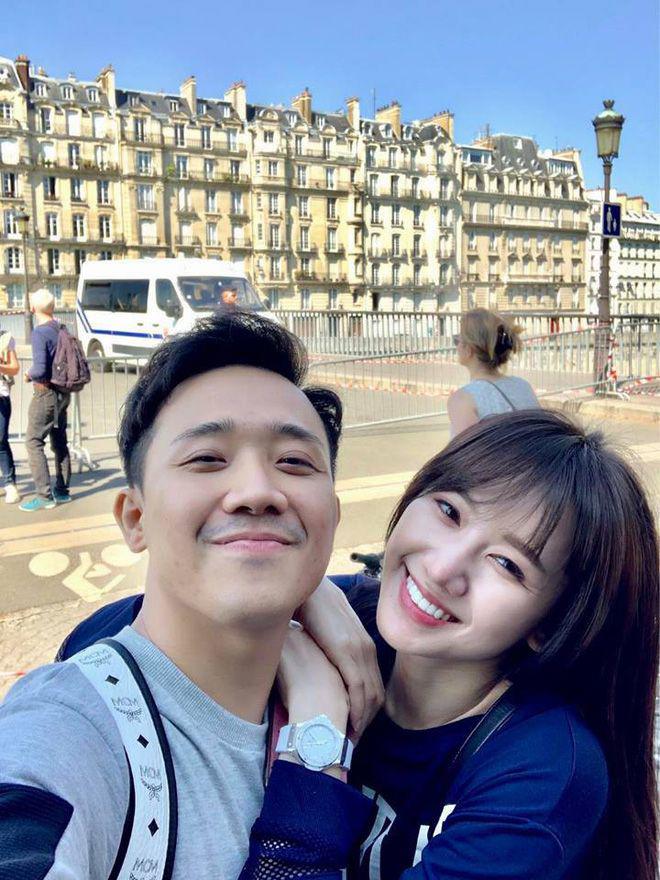 Thái độ của Lan Ngọc khi Hương Giang hỏi: amp;#34;Có thích bạn trai là ca sĩ hay không?amp;#34; - 10