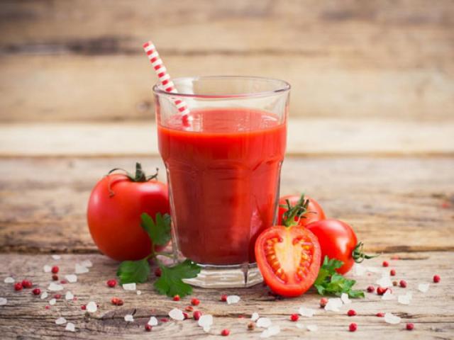 Nước ép cà chua có những lợi ích gì?  Thời điểm tốt nhất để uống nước ép cà chua?