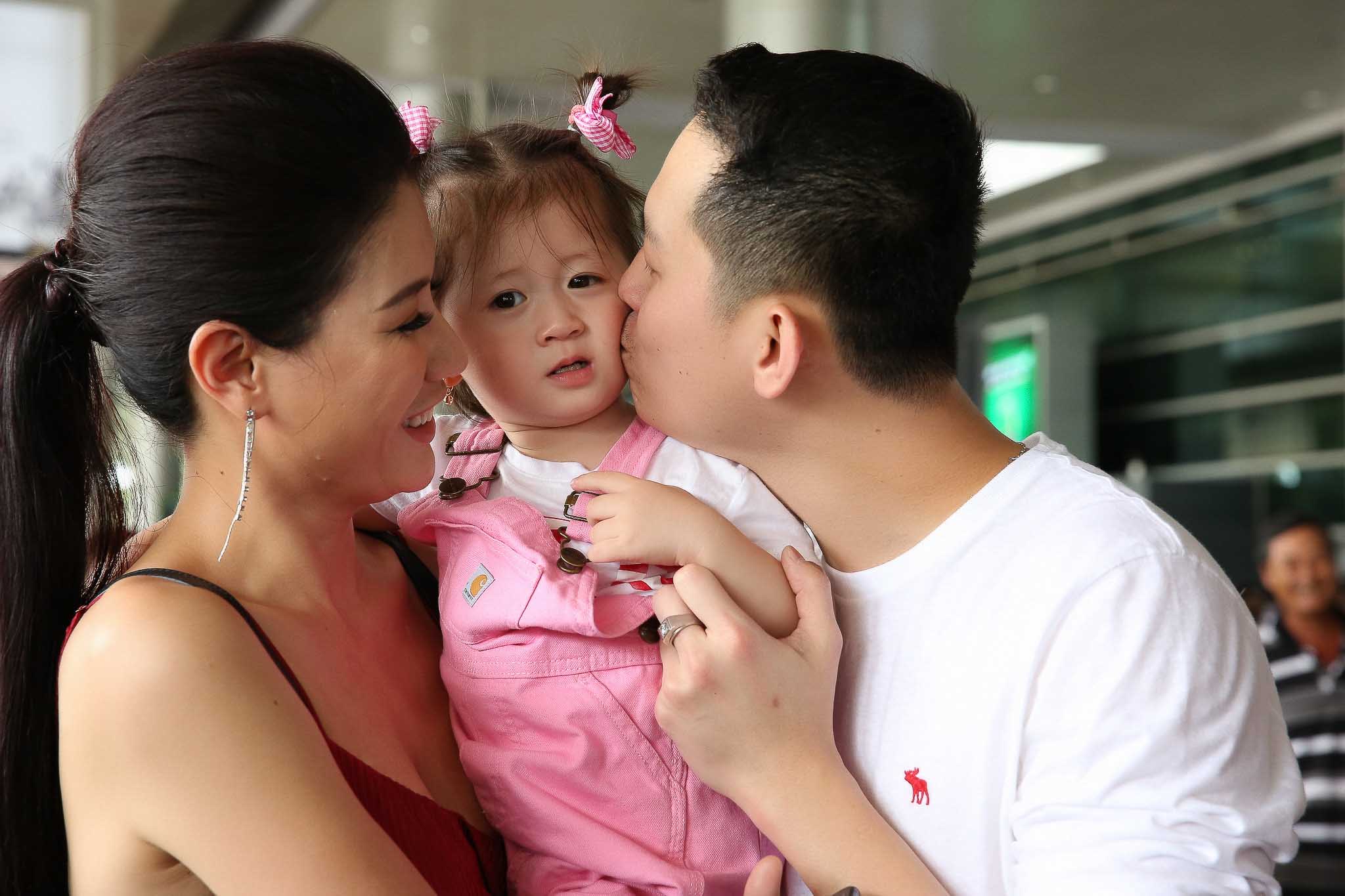 Đang yên đang lành, chồng Việt kiều của Trang Trần bị chỉ trích bỏ bê vợ con ở Việt Nam - 5