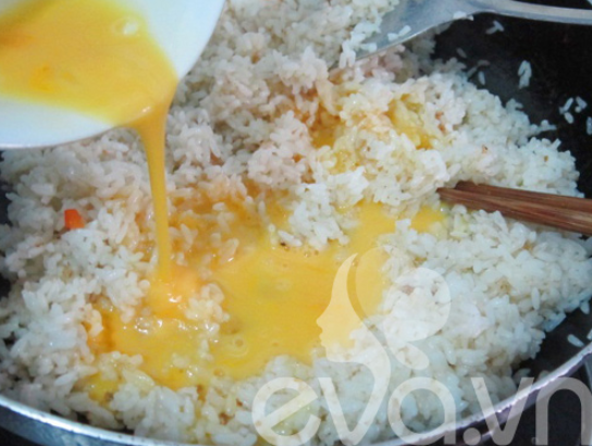 Cơm chiên hải sản ngon, cách làm đơn giản tại nhà ngon như ngoài quán - 3