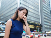 Sức khỏe - Nếu sắp bị ung thư, cơ thể sẽ cùng lúc xuất hiện 5 dấu hiệu này, khám ngay kẻo muộn