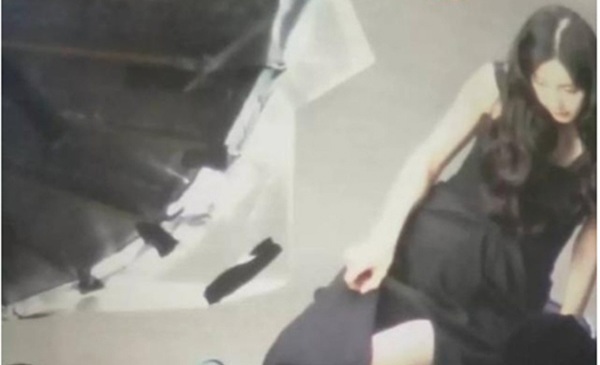 Vất vả vác bụng bầu đi làm, Đông Nhi được khen, có người lại bị chỉ trích - 8