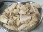 Bếp Eva - Chần xương sườn cứ bị khô và tanh, đầu bếp bật mí do bạn dùng sai nước
