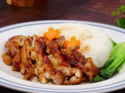 Bếp Eva - Cơm đùi gà sốt tiêu đen vừa ngon lại dễ làm, ai ăn cũng đòi thêm suất nữa