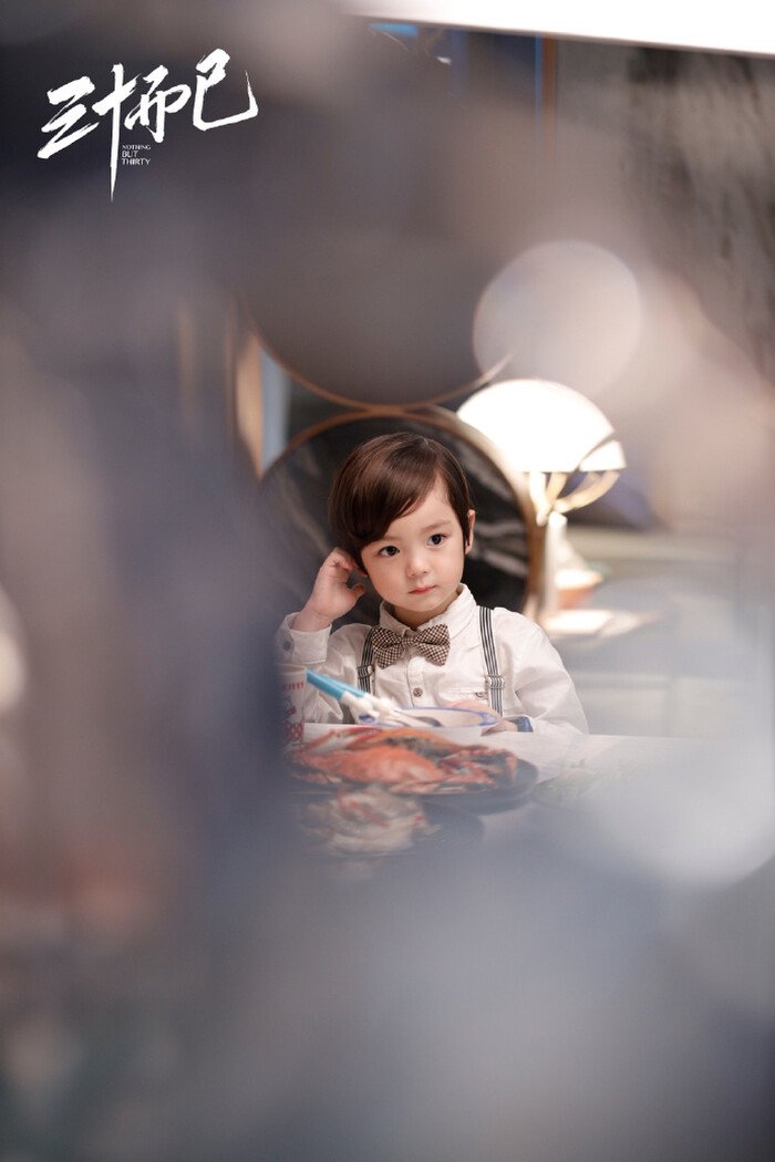 Bé con 30 Chưa Phải Là Hết: Ngây thơ amp;#34;hết phần thiên hạamp;#34;, gây nhói lòng vì 1 câu nói - 2