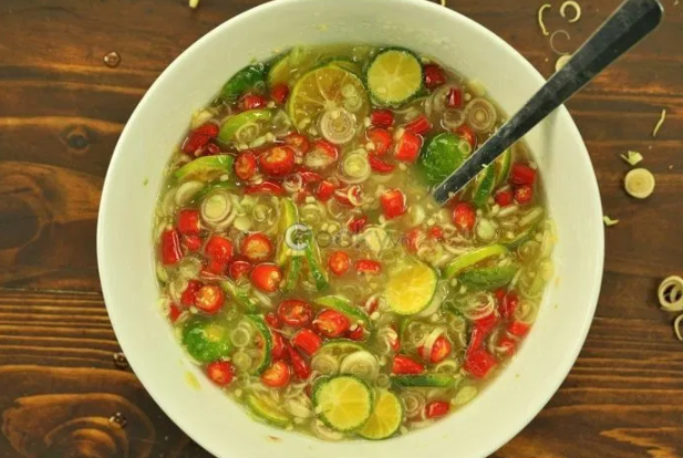6 cach lam nuoc cham hai san ngon ca nha ai cung thich - 10