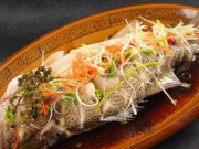 Bếp Eva - Hấp cá có nên ướp trước hay không? Nhiều người làm sai bảo sao cá tanh, khô không ngon