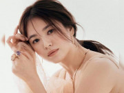 Giải trí - Ngôi sao 24/7: Song Hye Kyo vừa lộ diện, hội chị em đã vào bình luận: "Không thể thở nổi"