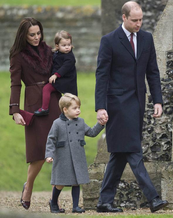 may anh phat hien hanh dong la cua vo chong cong nuong kate middleton khi con hu noi dong nguoi - 10