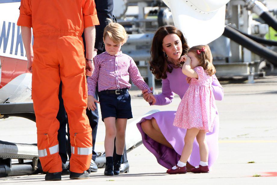 may anh phat hien hanh dong la cua vo chong cong nuong kate middleton khi con hu noi dong nguoi - 5