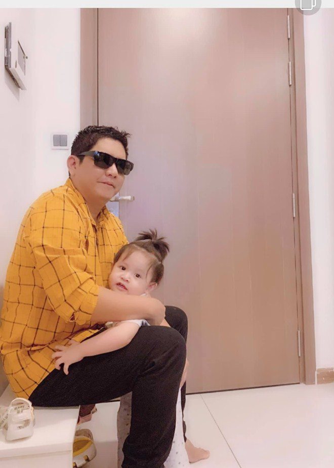 Sao Việt 24h: Đăng ảnh ngọt ngào bên Mai Phương Thúy, tình cũ tuyên bố amp;#34;chỉ yêu gái hưamp;#34; - 6