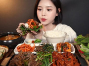 Tin tức - "Thánh nữ" mukbang xinh đẹp kiếm 4 tỷ/tháng bị dân mạng chỉ trích giả vờ ăn rồi nhổ ra