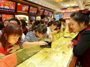 Tin tức - Mua vàng phòng “đại nạn” ai ngờ thành “đại gia” nhờ vàng tăng siêu tốc