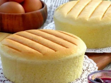 Cách làm bánh bông lan bằng nồi cơm điện ngon, mềm mịn cực đơn giản