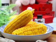 Bếp Eva - Luộc ngô đừng bỏ râu và vỏ, thêm 2 nguyên liệu nữa ngô ngon ngọt hơn cả cho đường