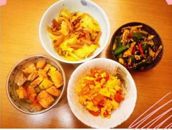 Ngôi sao 24/7: Người đàn ông tặng amp;#34;ái phiamp;#34; của mình sính lễ 3.800 tỷ giờ tranh việc với vợ - 2