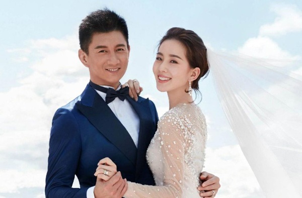 Ngôi sao 24/7: Người đàn ông tặng amp;#34;ái phiamp;#34; của mình sính lễ 3.800 tỷ giờ tranh việc với vợ - 3